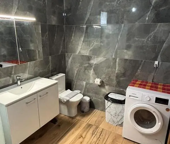 بيت للعطل Katsanikos House *