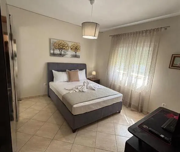 بيت للعطل Katsanikos House