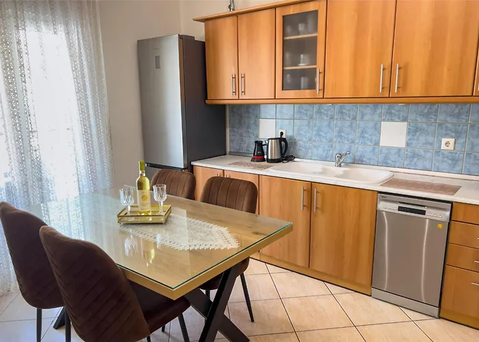 بيت للعطل Katsanikos House