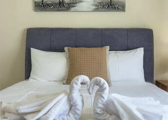 Katsanikos House Prínos