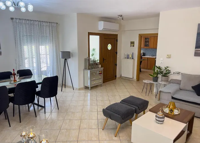 Katsanikos House بيت للعطل