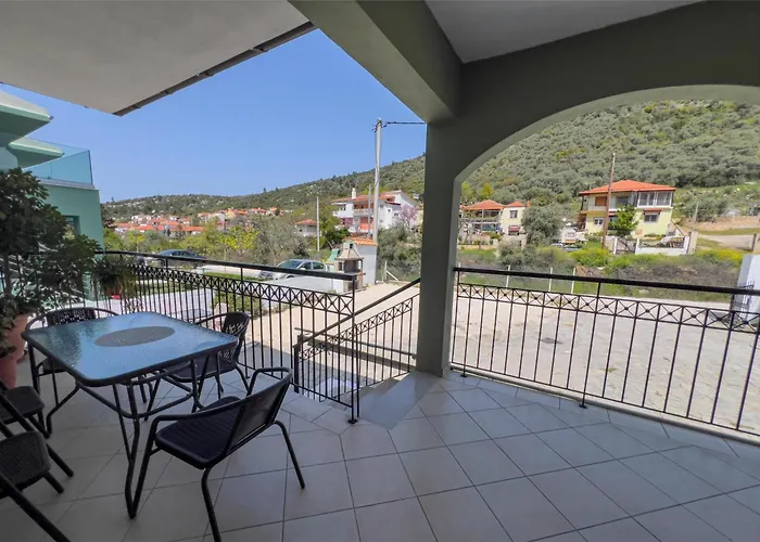 Katsanikos House بيت للعطل Prínos